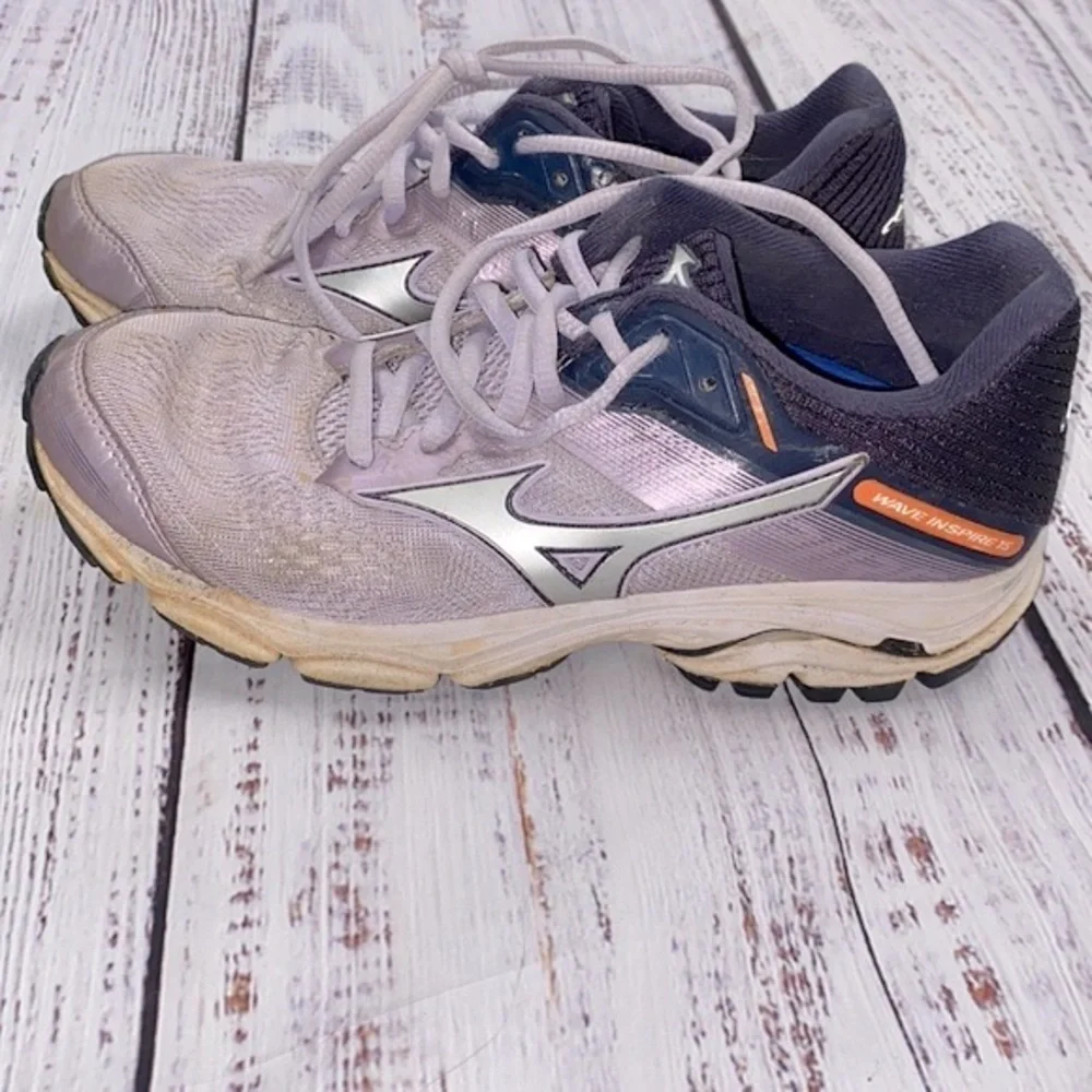 MIZUNO wave inspire 15 tennis shoes size 7 1/2